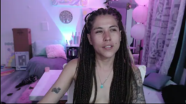 Hellen dumont online show from 04-28-26, 02:27