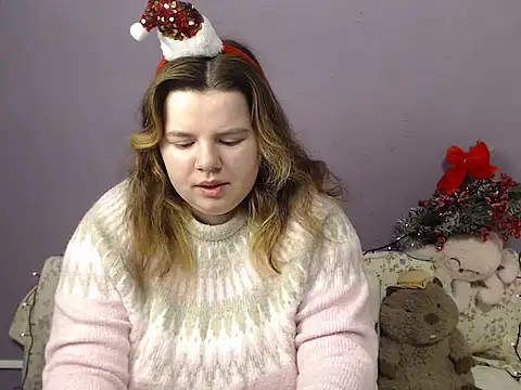 so shy online show from 12-19-25, 07:44