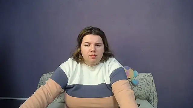 so shy online show from 04-01-26, 06:15