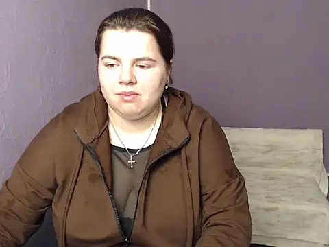 Snapshot of so_shy chatting on 09-12-25, 06:13 so shy online show from 09-12-25, 06:13