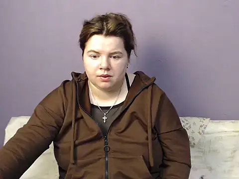 so shy online show from 11-11-25, 07:47