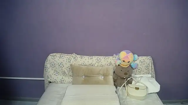 so shy online show from 03-30-26, 06:04