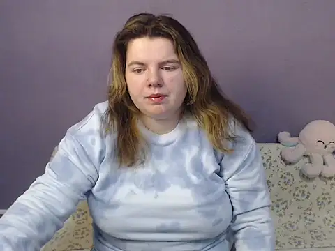 so shy online show from 11-25-25, 07:30