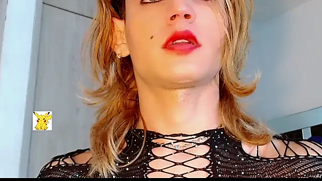 Snapshot of honey_skin chatting on 03-02-25, 02:58 honey skin online show from 03-02-25, 02:58