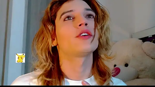 Snapshot of honey_skin chatting on 03-02-25, 08:48 honey skin online show from 03-02-25, 08:48