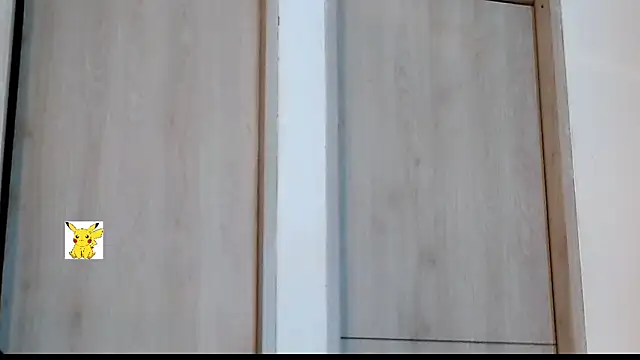 Snapshot of honey_skin chatting on 02-25-25, 11:26 honey skin online show from 02-25-25, 11:26