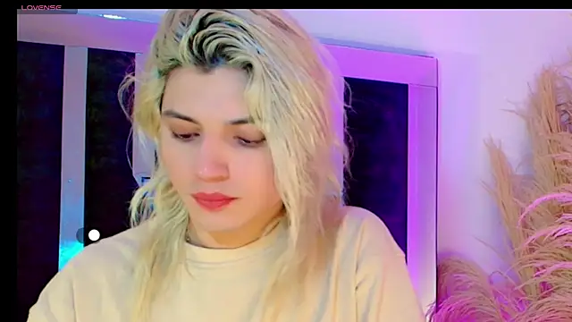 honey skin online show from 04-19-26, 06:10