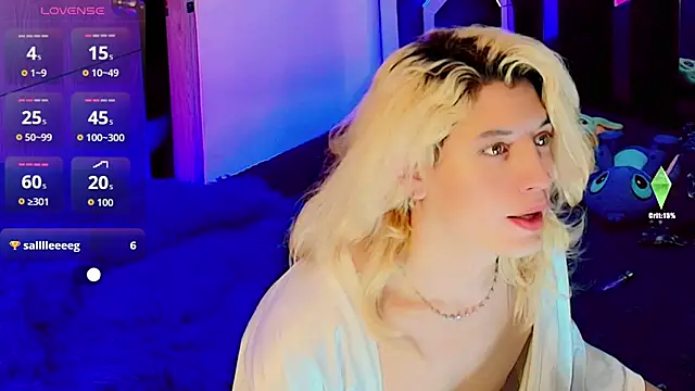 Snapshot of honey_skin chatting on 10-02-25, 05:27 honey skin online show from 10-02-25, 05:27