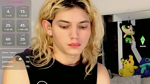 Snapshot of honey_skin chatting on 10-05-25, 04:31 honey skin online show from 10-05-25, 04:31