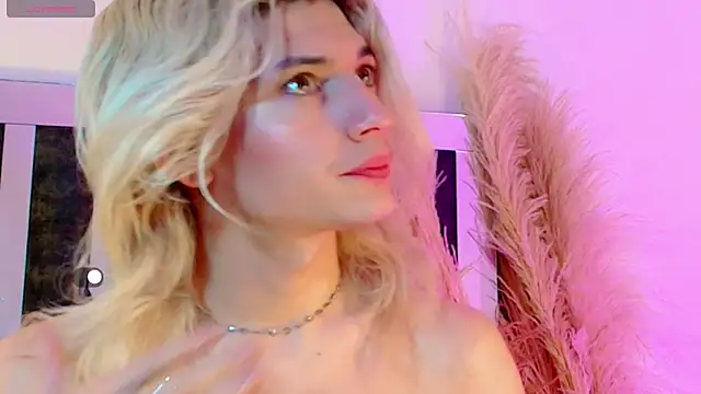 honey skin online show from 04-18-26, 02:41