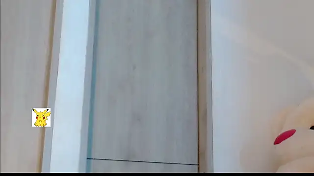 Snapshot of honey_skin chatting on 02-26-25, 11:43 honey skin online show from 02-26-25, 11:43