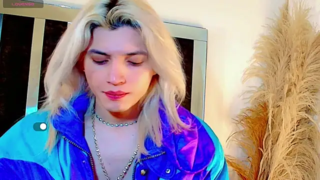 honey skin online show from 04-14-26, 05:51