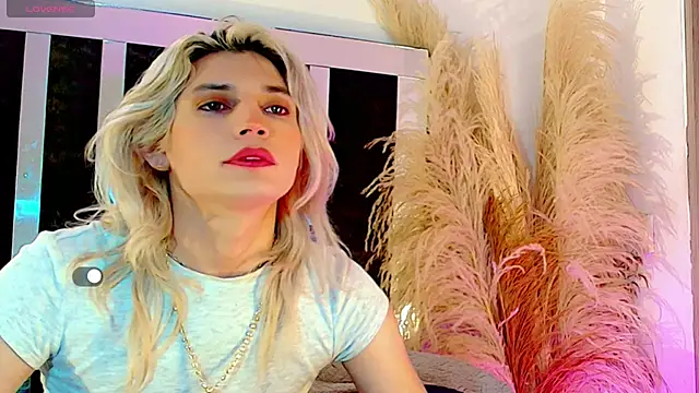 honey skin online show from 04-16-26, 09:39