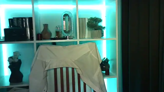 X Alisa online show from 02-12-26, 07:13