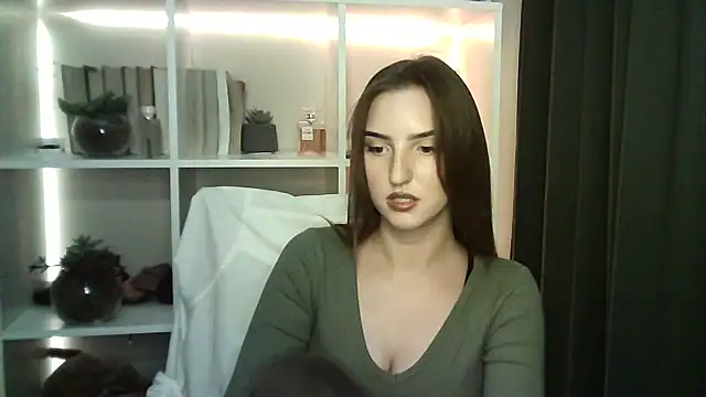 Snapshot of X_Alisa chatting on 09-29-25, 06:13 X Alisa online show from 09-29-25, 06:13