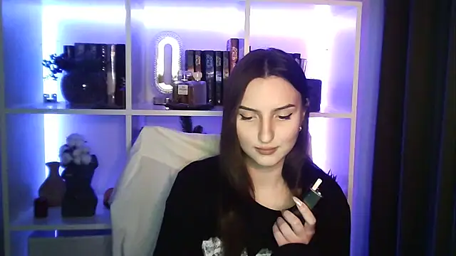 X Alisa online show from 04-14-26, 06:46