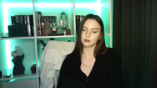 X Alisa online show from 02-13-26, 08:09