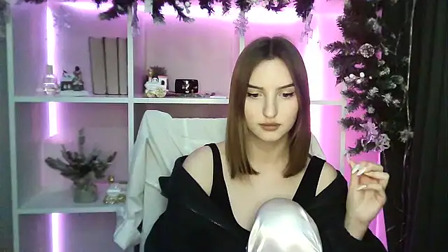 Snapshot of X_Alisa chatting on 01-14-25, 07:32 X Alisa online show from 01-14-25, 07:32