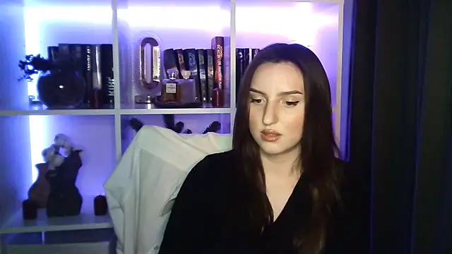 X Alisa online show from 03-22-26, 07:48