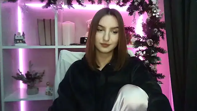 Snapshot of X_Alisa chatting on 12-27-24, 07:24 X Alisa online show from 12-27-24, 07:24