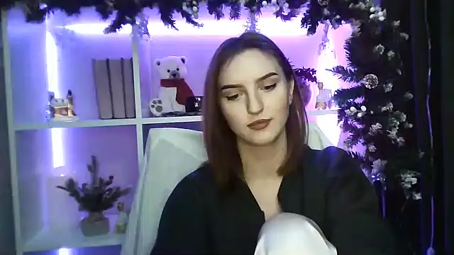 Snapshot of X_Alisa chatting on 12-18-24, 08:03 X Alisa online show from 12-18-24, 08:03