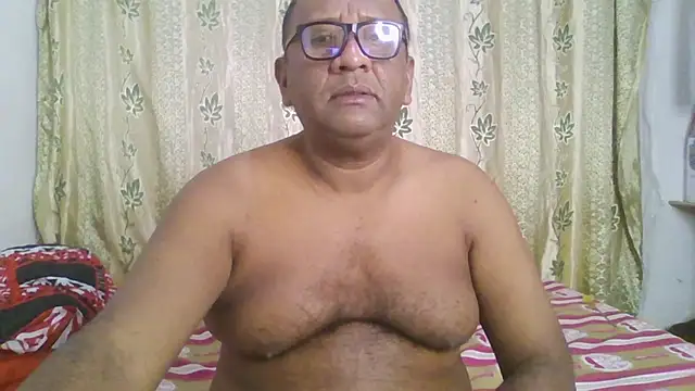 Beargryzzly online show from 12-07-24, 02:36