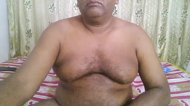 Beargryzzly online show from 12-18-24, 06:21