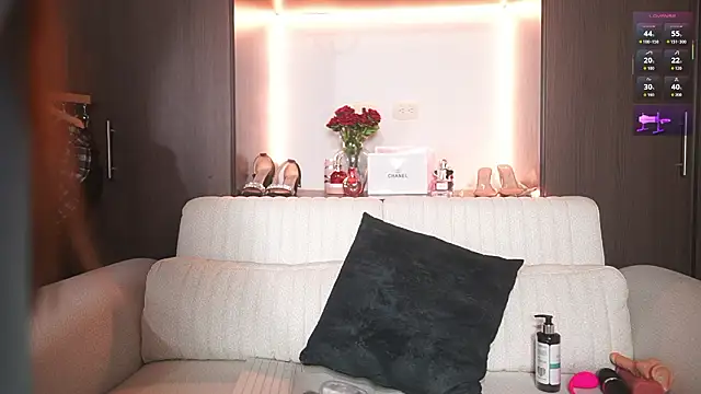 katlyn martins online show from 02-04-26, 05:19