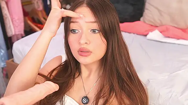 katlyn martins online show from 09-27-25, 06:36