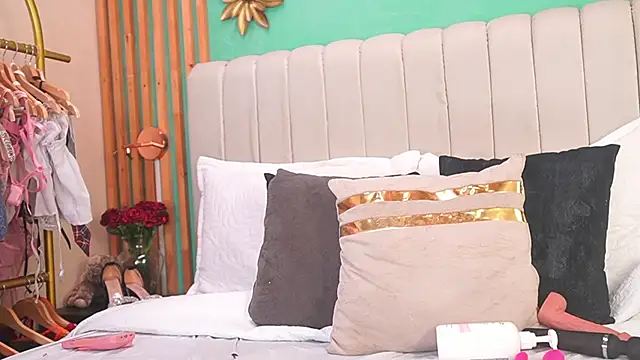 katlyn martins online show from 11-01-25, 06:13