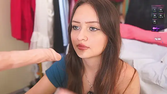 katlyn martins online show from 11-22-25, 07:13