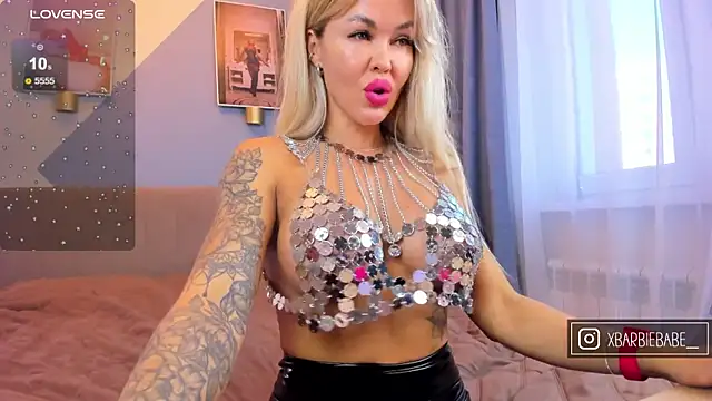 XBarbieBabeX online show from 05-14-26, 07:49