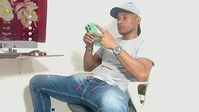 maik  alen online show from 11-27-25, 01:44