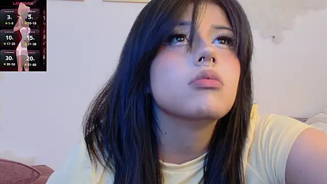 Snapshot of Ag4ta_ chatting on 02-18-25, 10:58 Ag4ta online show from 02-18-25, 10:58