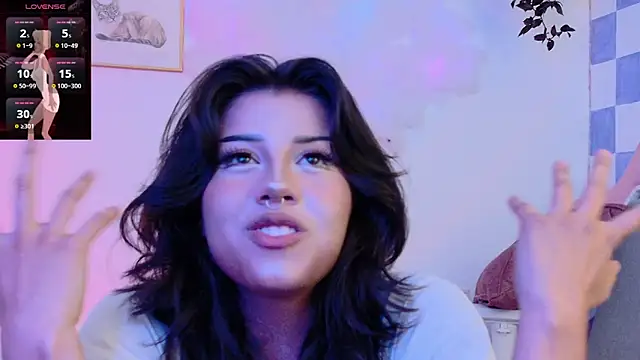 Snapshot of Ag4ta_ chatting on 02-14-25, 10:47 Ag4ta online show from 02-14-25, 10:47