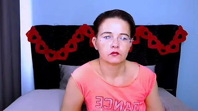 StaceyDarling online show from 02-15-26, 06:47