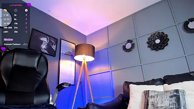 helenaduque  online show from 02-23-25, 02:57