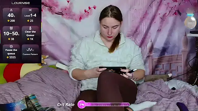 ElenaMaeer online show from 12-15-25, 02:56