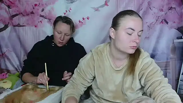ElenaMaeer online show from 09-25-25, 02:56