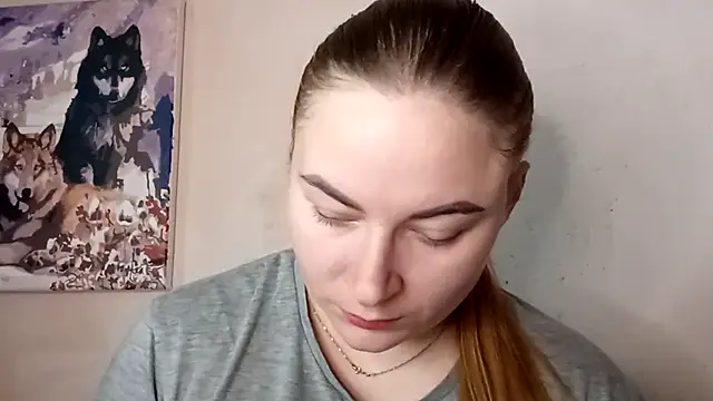 ElenaMaeer online show from 12-20-25, 10:07