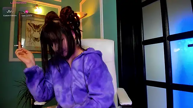 1Munique online show from 10-08-25, 09:44