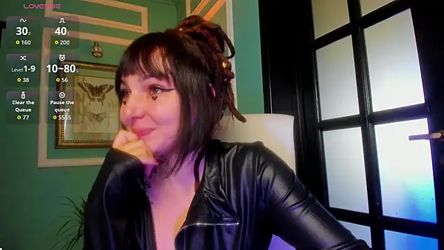 1Munique online show from 11-26-25, 09:53