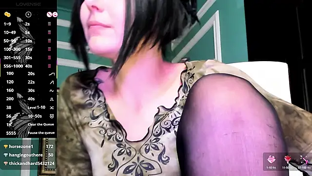 1Munique online show from 03-22-25, 06:47