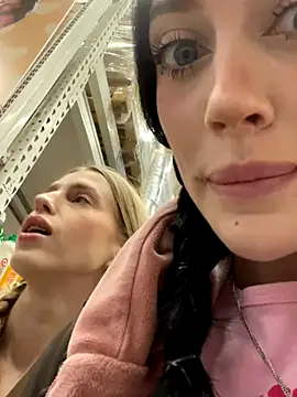 Melissa crazy online show from 11-18-25, 03:48