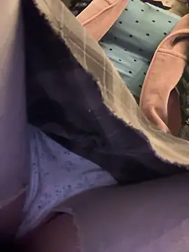 Melissa crazy online show from 11-14-25, 03:26