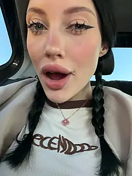 Melissa crazy online show from 04-08-26, 04:30