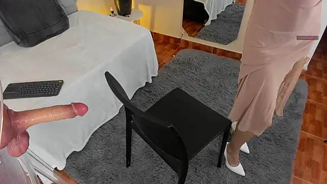 angieebaezz online show from 03-19-25, 12:56