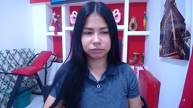 Letty Plugxo online show from 11-10-25, 12:21