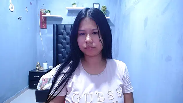 Snapshot of Letty_Plugxo chatting on 05-05-26, 01:25 Letty Plugxo online show from 05-05-26, 01:25