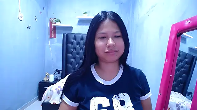 Snapshot of Letty_Plugxo chatting on 05-25-26, 01:32 Letty Plugxo online show from 05-25-26, 01:32